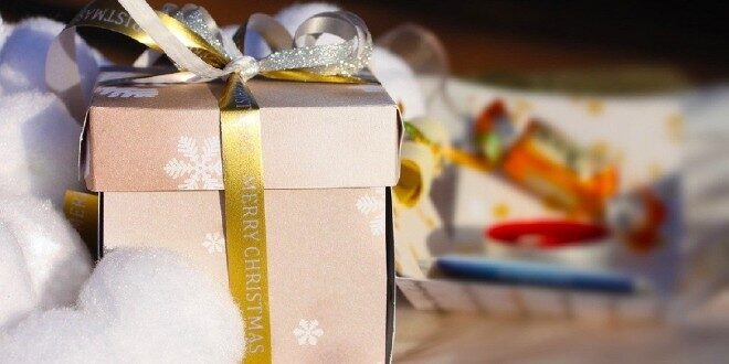 Cover Kado Ulang Tahun Buat Pacar yang Berkesan