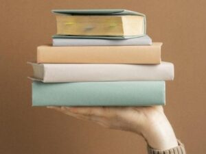 Kado Ulang Tahun Buku